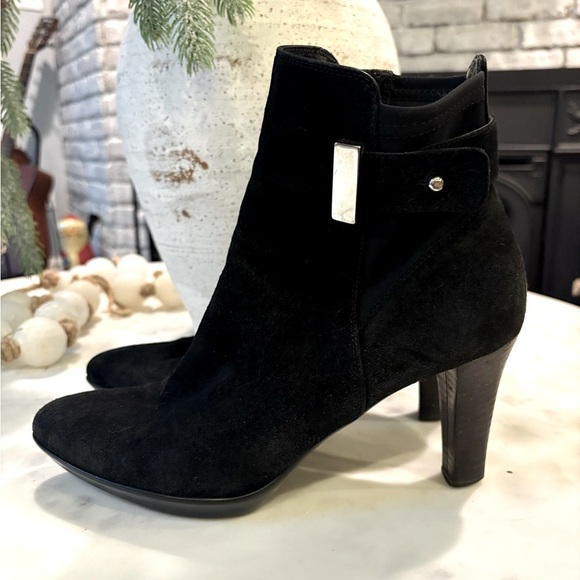 Aquatalia Neptune Suede Heeled Boots - Picture 1 of 14